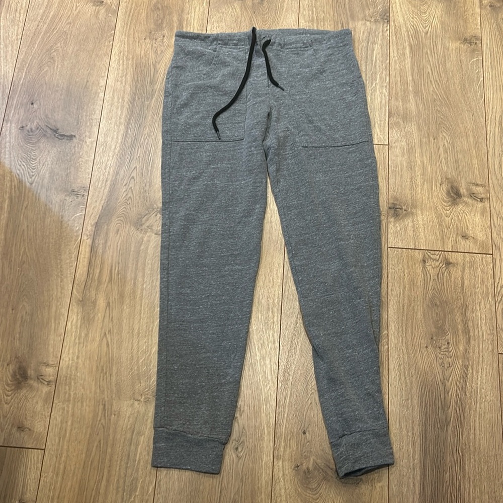 Monrow joggers